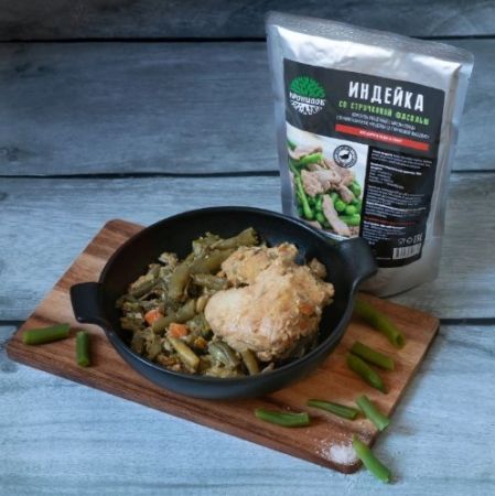 Консервы мясорастительные из мяса птицы стерилизованные "Индейка со стручковой фасолью"