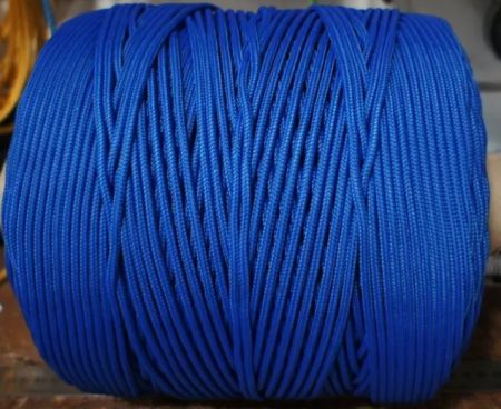  Шнур ПА плетеный 16-ти пр.с ПА серд.d 4 мм синий в Ставрополе  