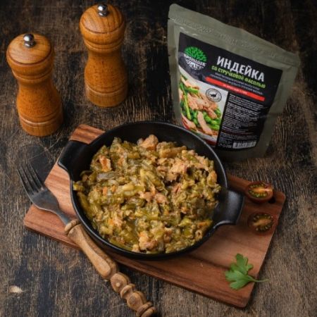 Консервы мясорастительные из мяса птицы стерилизованные "Индейка со стручковой фасолью"